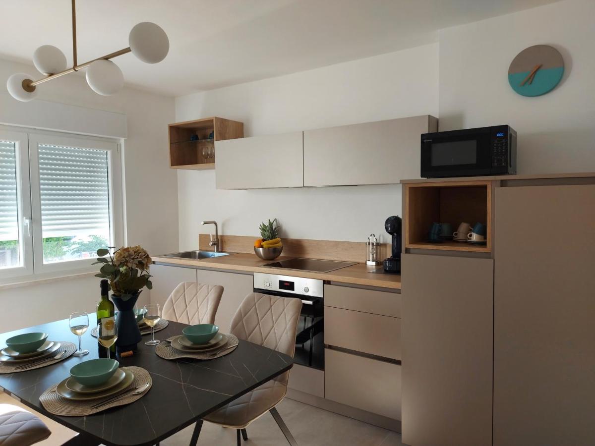 Meden Apartment Пореч Экстерьер фото